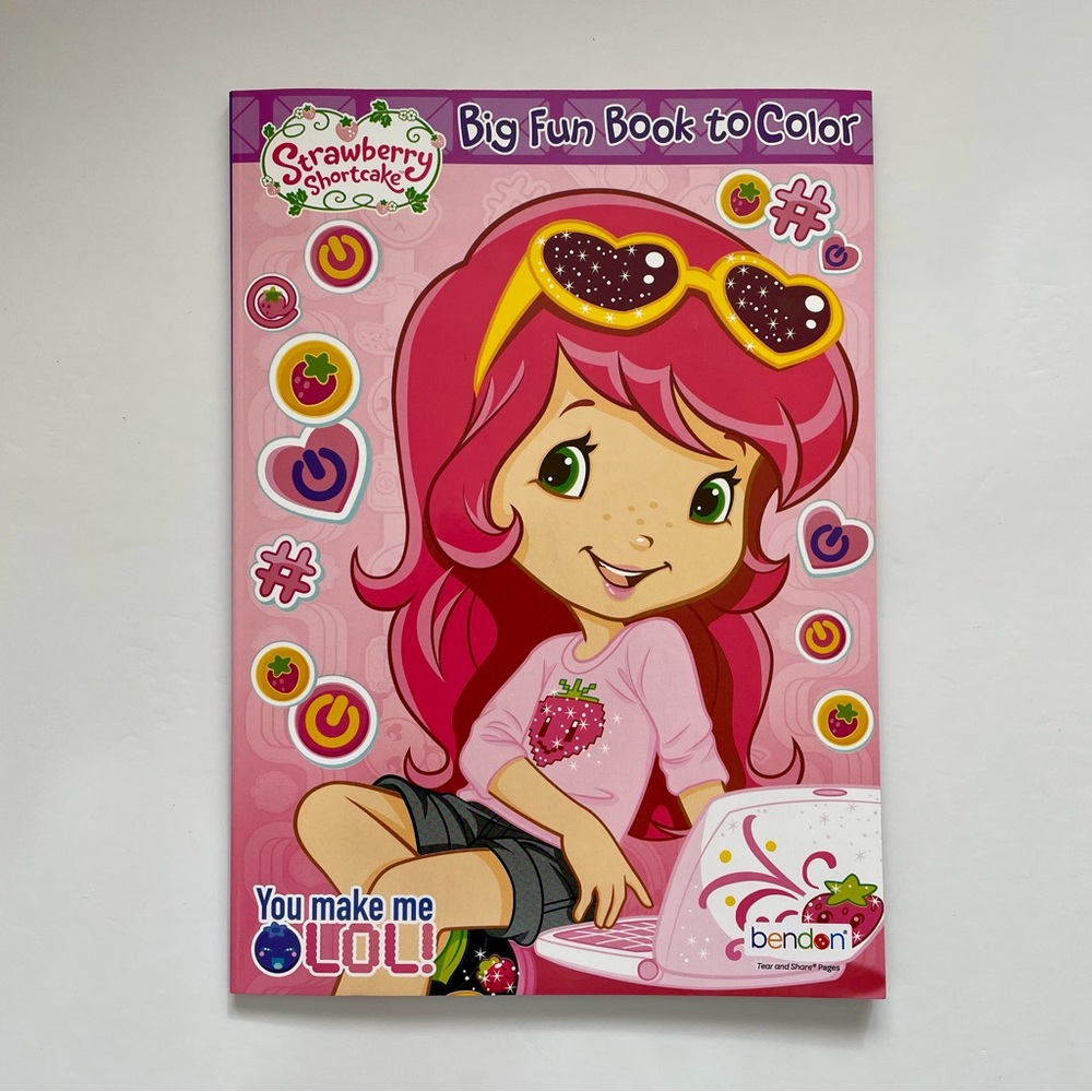 3/$25 Strawberry Shortcake Big Fun Book to Color
